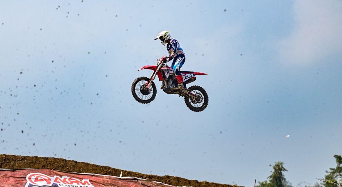 Crosser Muda Astra Honda Raih Double Podium di Kejurnas Motocross Wonosobo