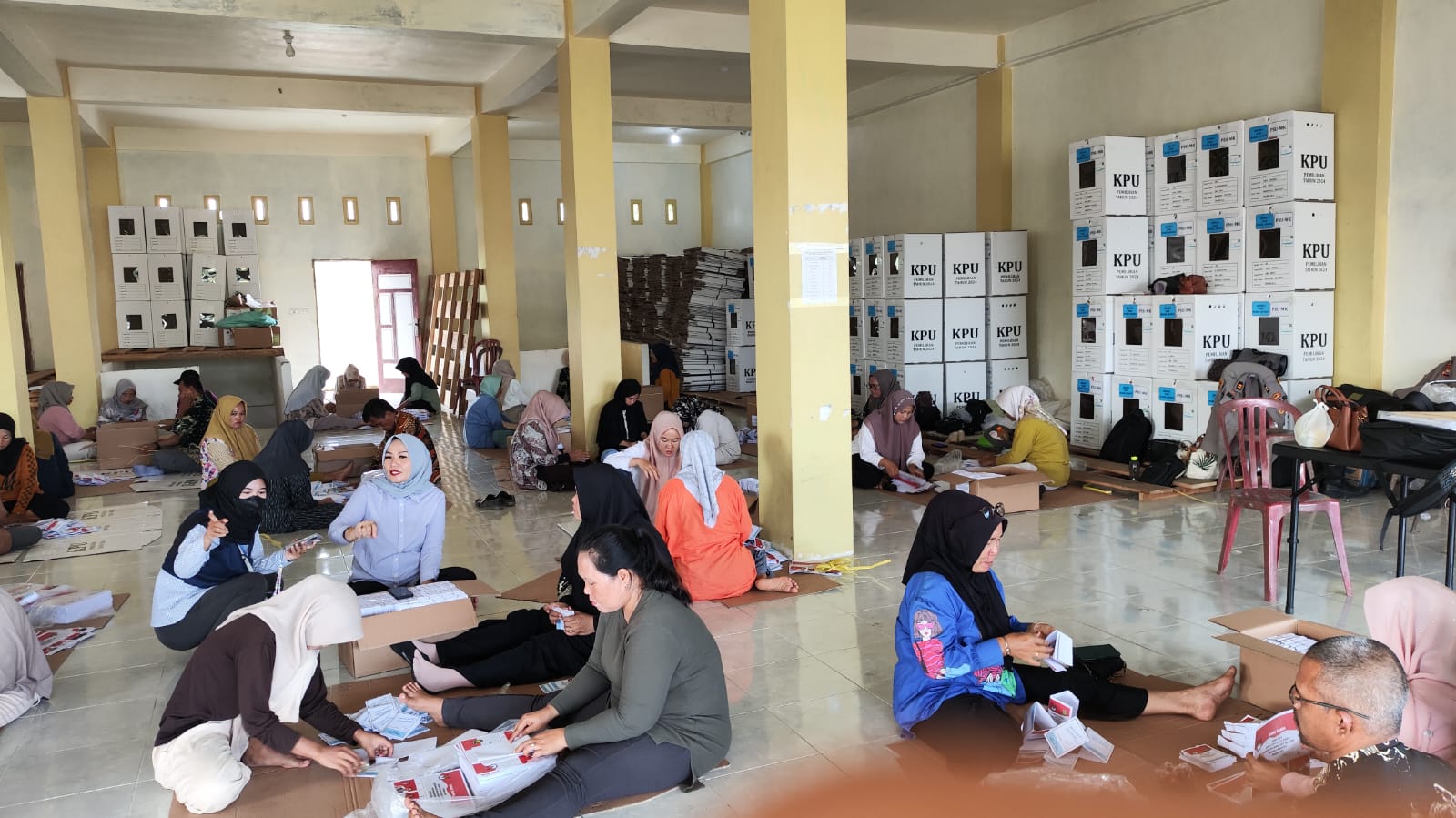 Pelipatan dan Sortir Surat Suara PSU Bengkulu Selatan Dimulai, 95 Persen Kondisi Baik