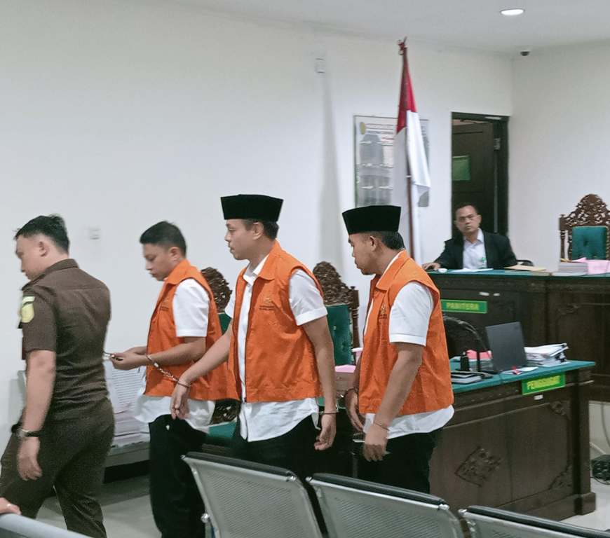 Tiga Terdakwa Kasus Korupsi Rumah Aren Dituntut 16 Bulan Penjara, Kerugian Negara Capai Rp300 Juta 