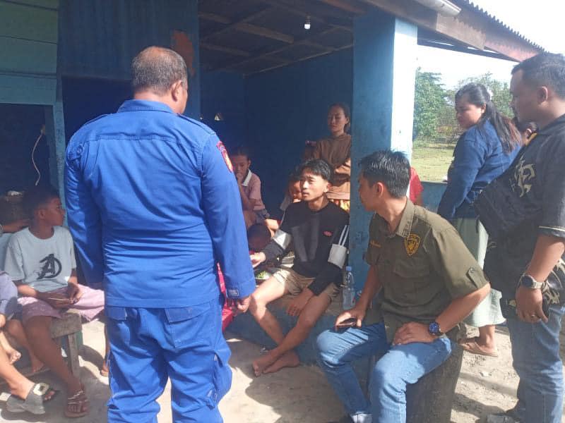 Seorang Pemuda Tenggelam Dekat Kapal Tongkang Karam saat Sedang Mandi Pantai, 1 Orang Selamat