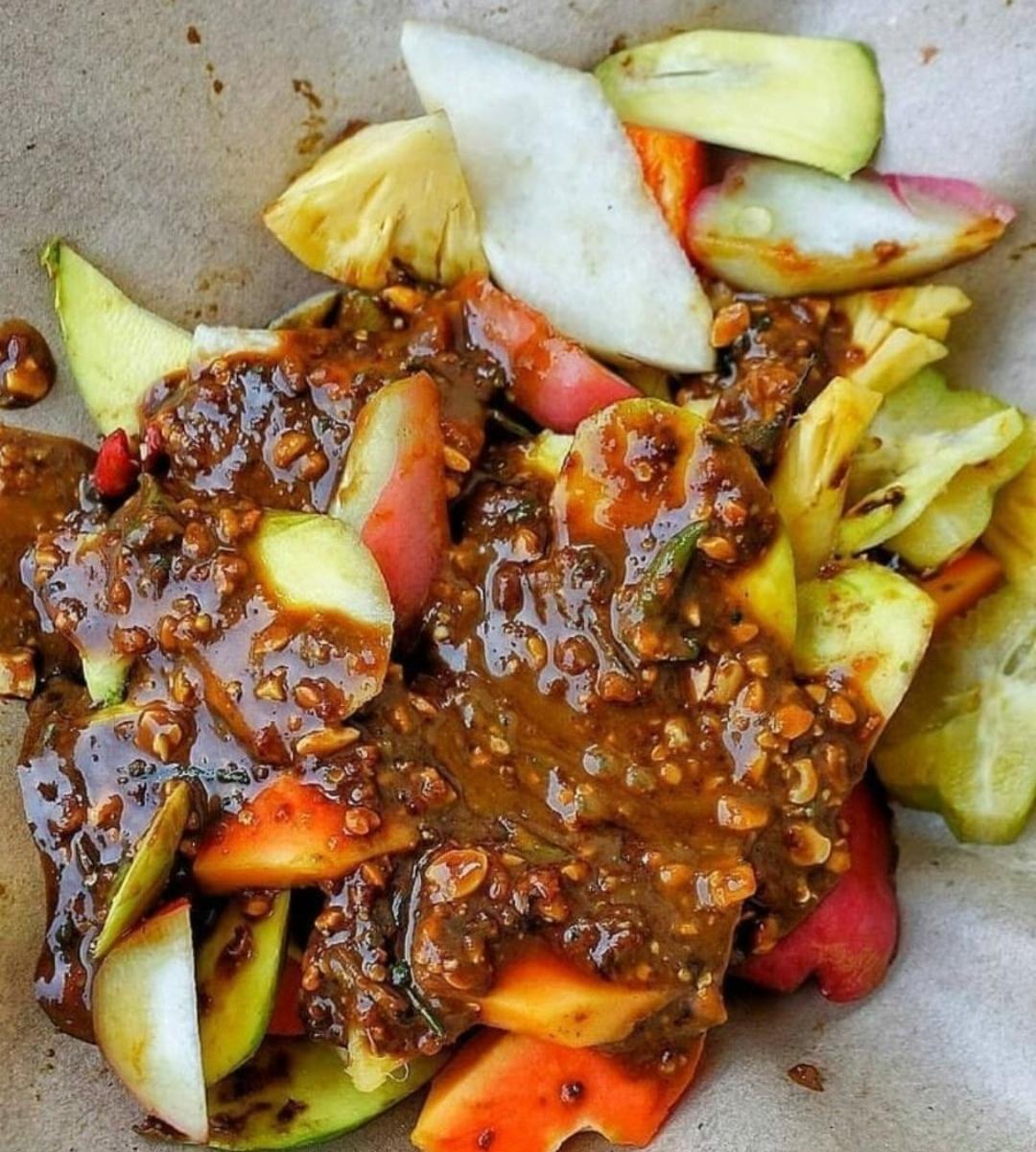 Dijamin Segar! Ini Dia 3 Resep Rujak Buah Enak dan Lezat yang Gampang Dibuat