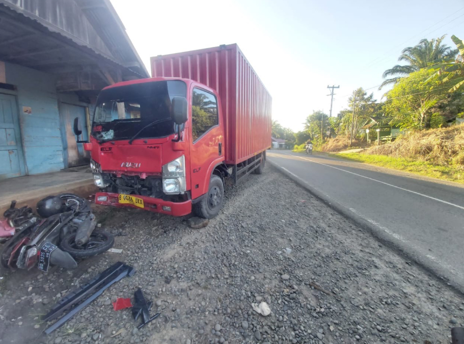 Tragedi di Seluma: Anggota Polisi Tewas dalam Kecelakaan, Sopir Truk Masih Berstatus Saksi