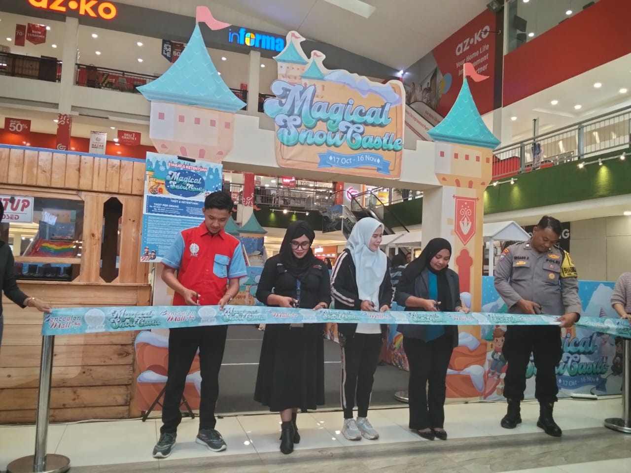 Wahana Musim Dingin Magical Snow Castle Hadir di Bencoolen Mall, Nikmati Salju dan Istana Es