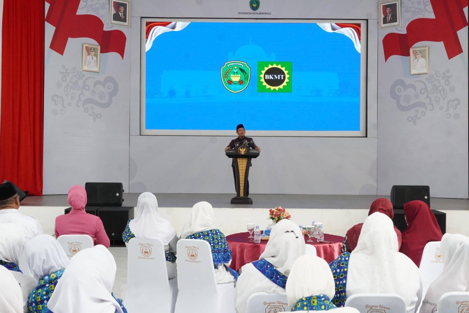 Walikota Bengkulu Buka Musda BKMT, Dorong Program Sekolah Pra Nikah dan Bimbingan Anak