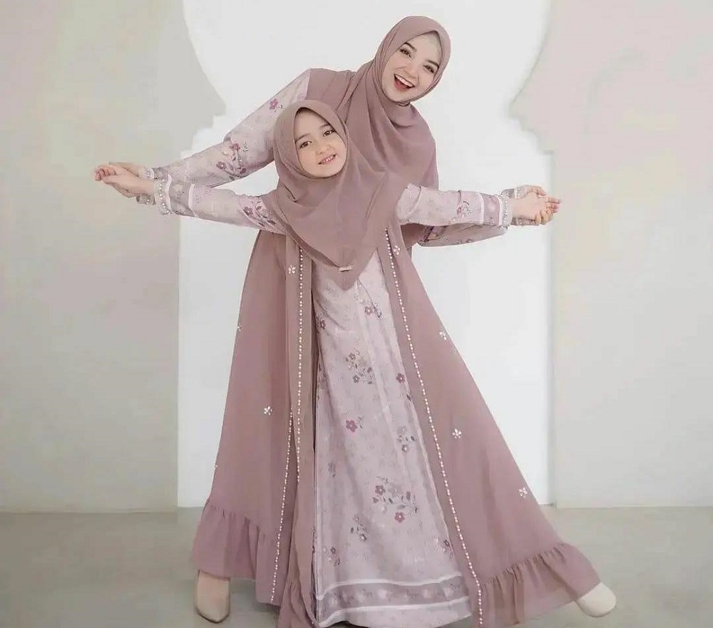 5 Trend Warna Baju Lebaran 2024 yang Bikin Penampilan Lebih Bergaya dan Energik