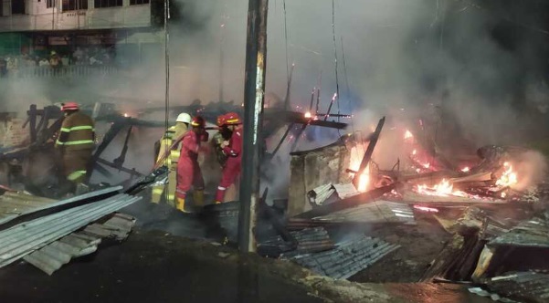 Kebakaran di Pintu Batu Kota Bengkulu: Ludeskan Usaha Mebel dan Servis Jok 