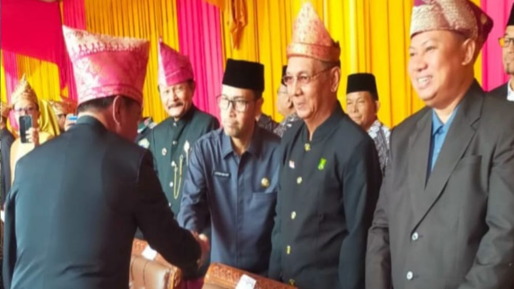 Kepala Sekretariat Bawaslu Hadiri Upacara Peringatan HUT ke-56 Provinsi Bengkulu