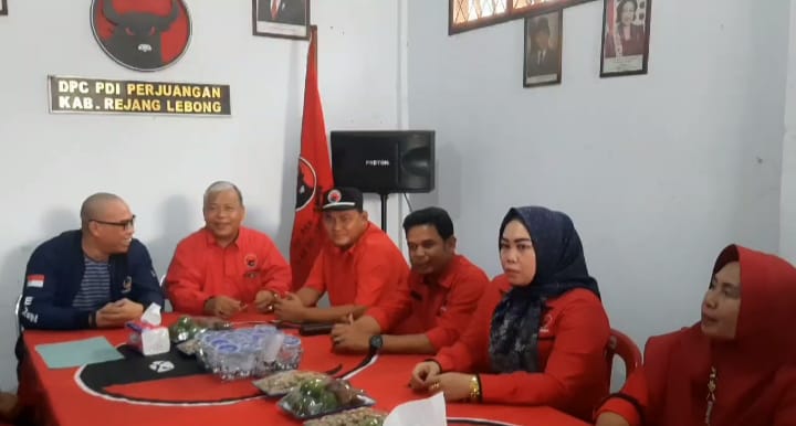 Dua Politisi Ambil Formulir Pendaftaran Cakada Rejang Lebong Partai Nasdem