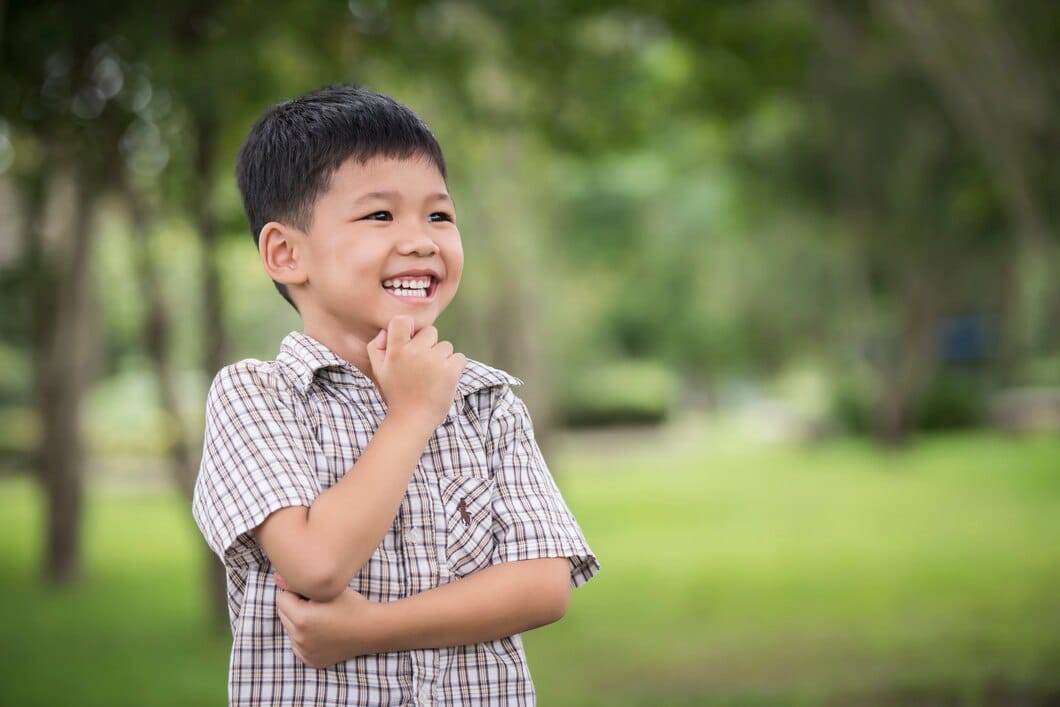 5 Ciri yang Menandakan Anak Bahagia, Orang Tua Wajib Tahu!