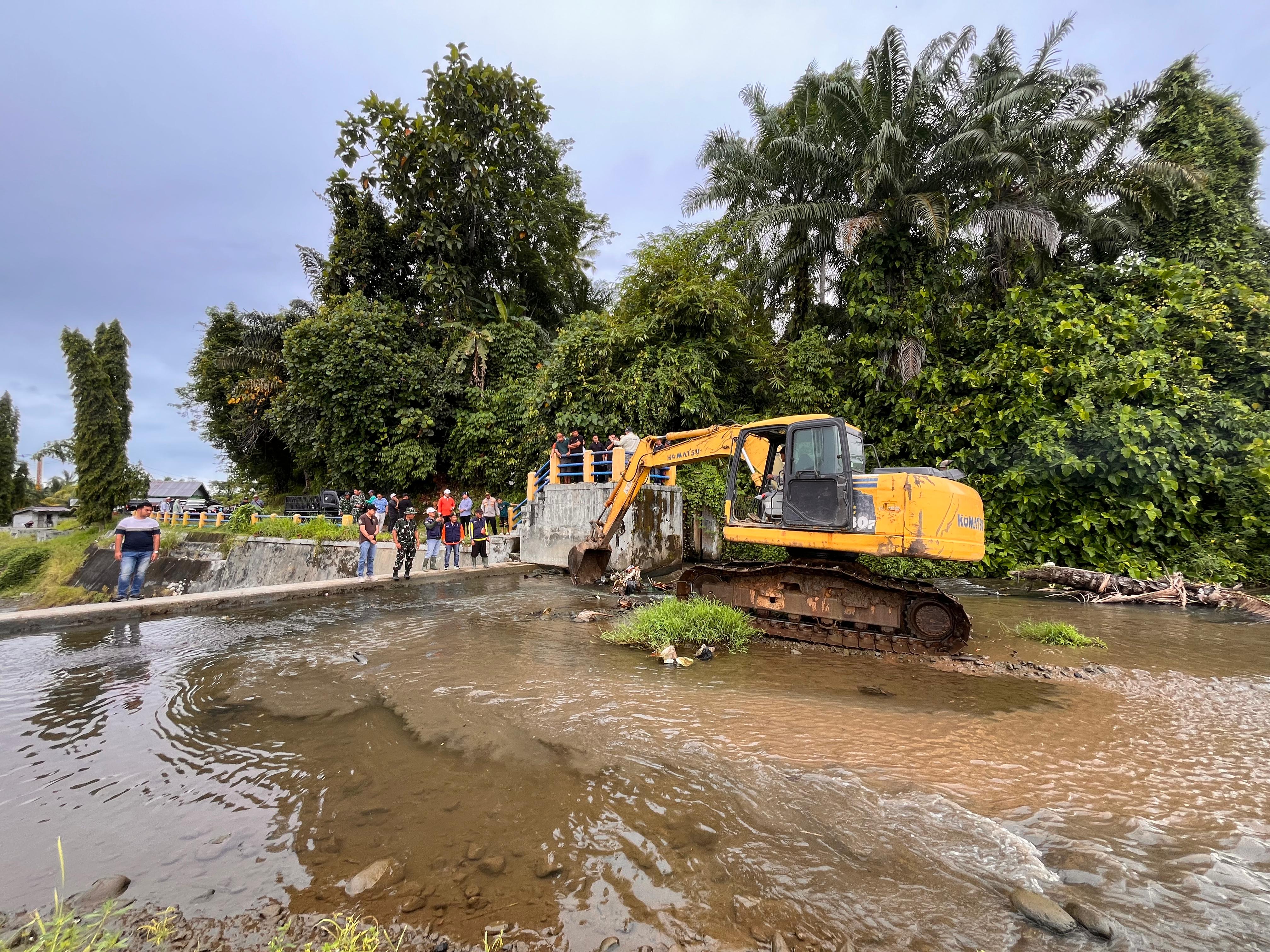 Bendungan Selepah Dangkal, Pasokan Air Sawah di Seginim Terancam Macet