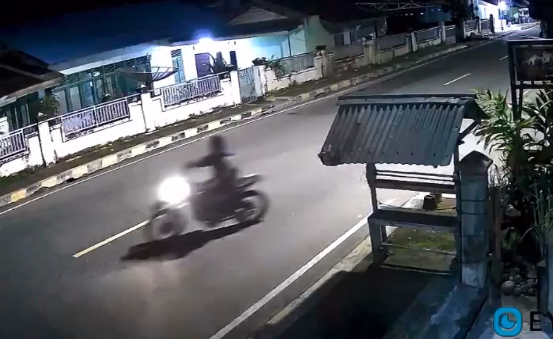 Terparkir di Teras dan Terkunci, Motor CRF Warga Tanah Rekah Tetap Digondol Maling