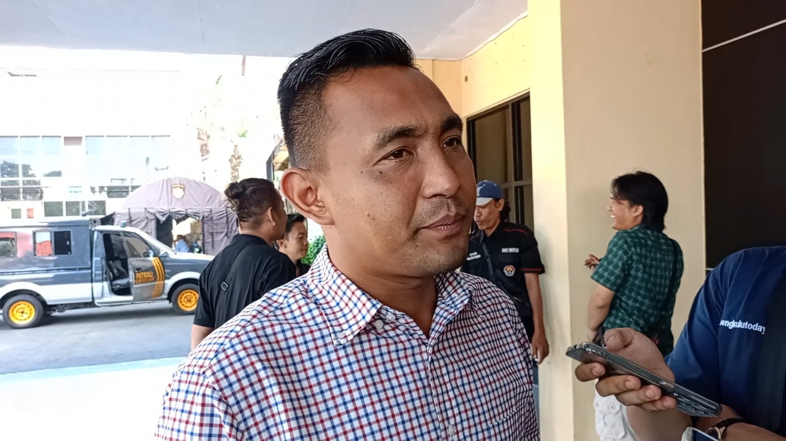 Korupsi Dana BOS, Oknum Kepala Sekolah dan Bendahara SMP di Bengkulu Ditahan Polisi