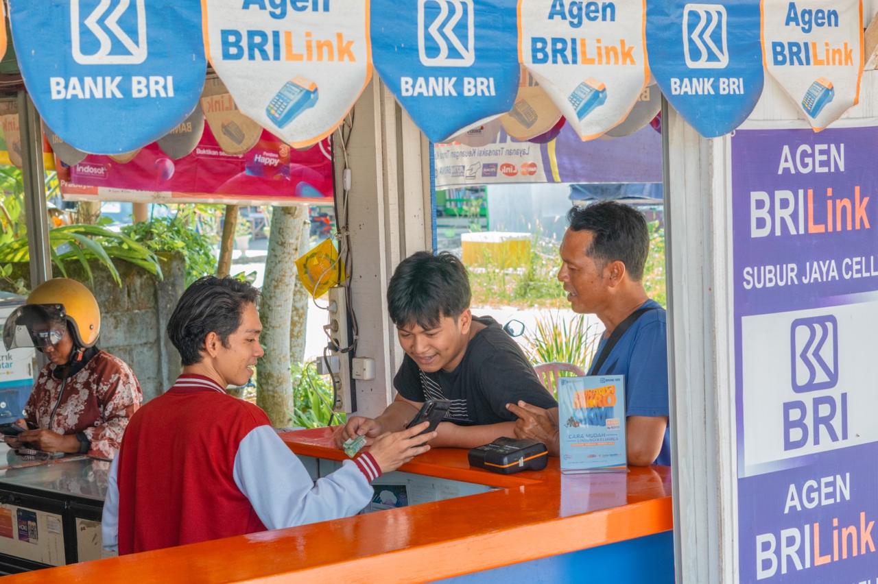 Mudik Tenang, Transaksi Aman! Ada 1 Juta AgenBRILink, Transaksi Masyarakat Semakin Dekat dan Mudah