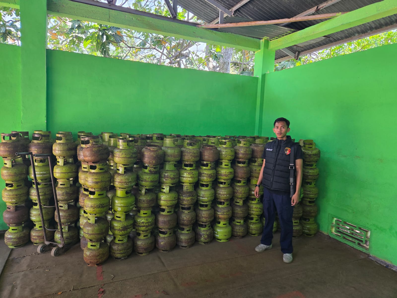 Polres Bengkulu Selatan Perketat Pengecekan Harga dan Stok Gas LPG 3 Kg Jelang Idul Fitri