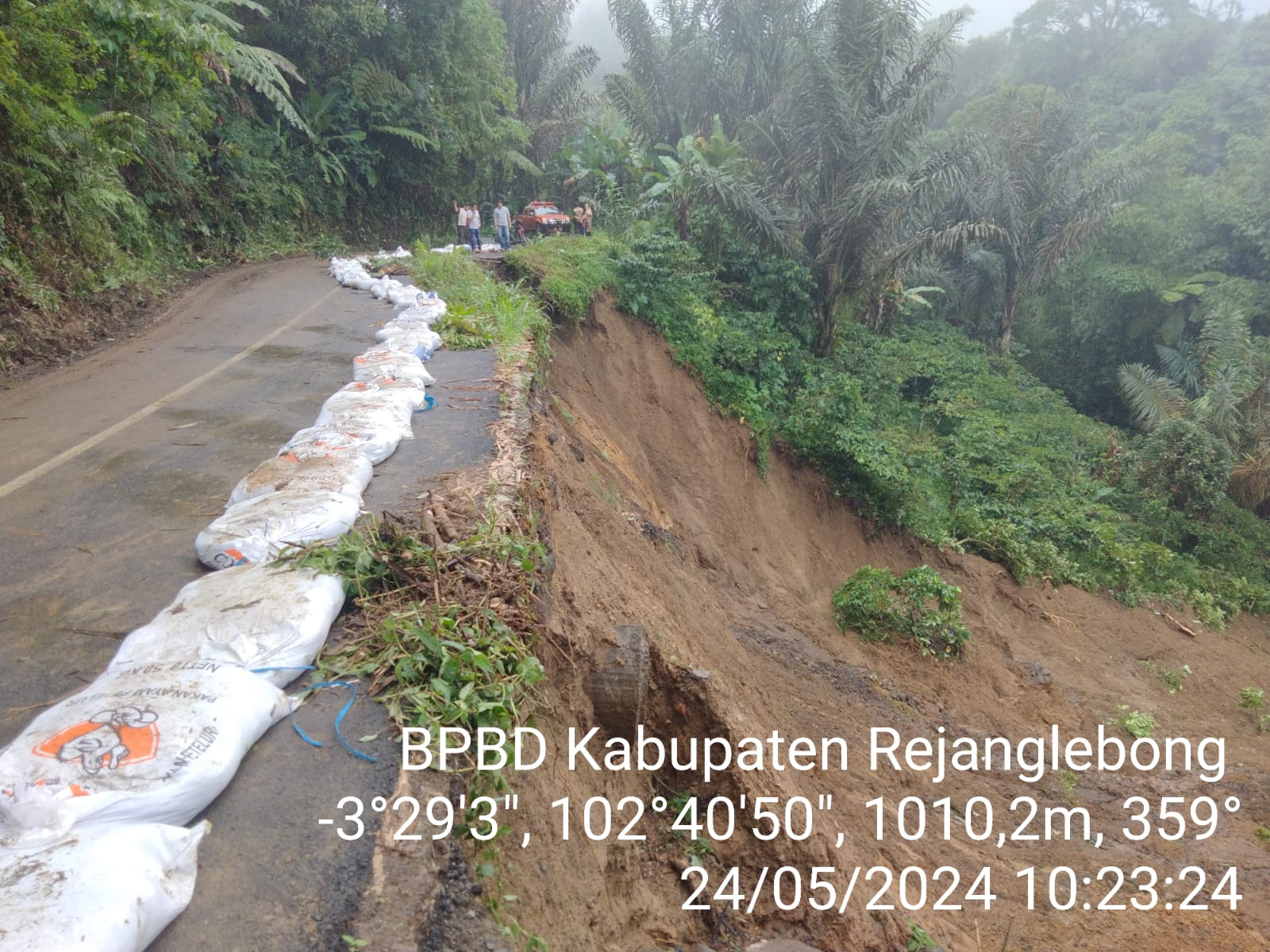 Update!! Jalan Provinsi Amblas Sudah Bisa Dilalui Kendaraan