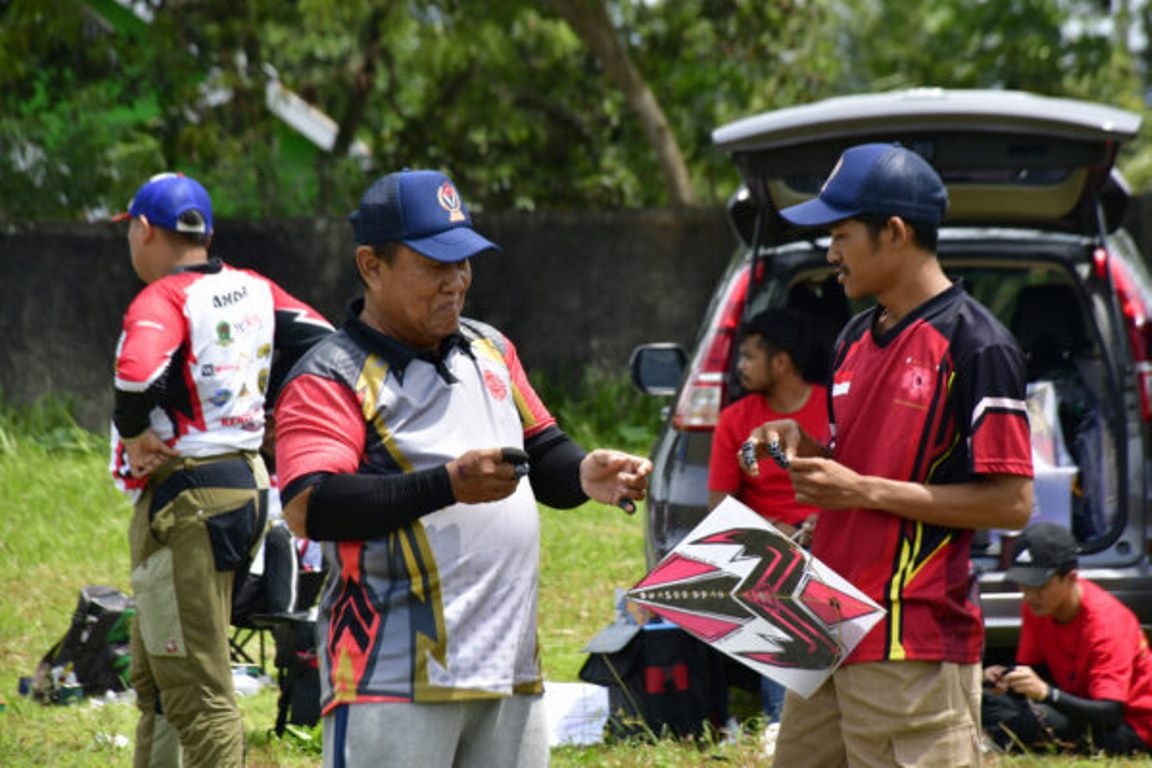 KORMI Rejang Lebong Gelar Festival Layangan Adu, Ratusan Peserta Ramaikan Ajang Tradisional