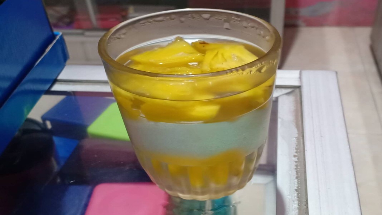 8 Manfaat Minum Air Rendaman Nanas Setiap Hari