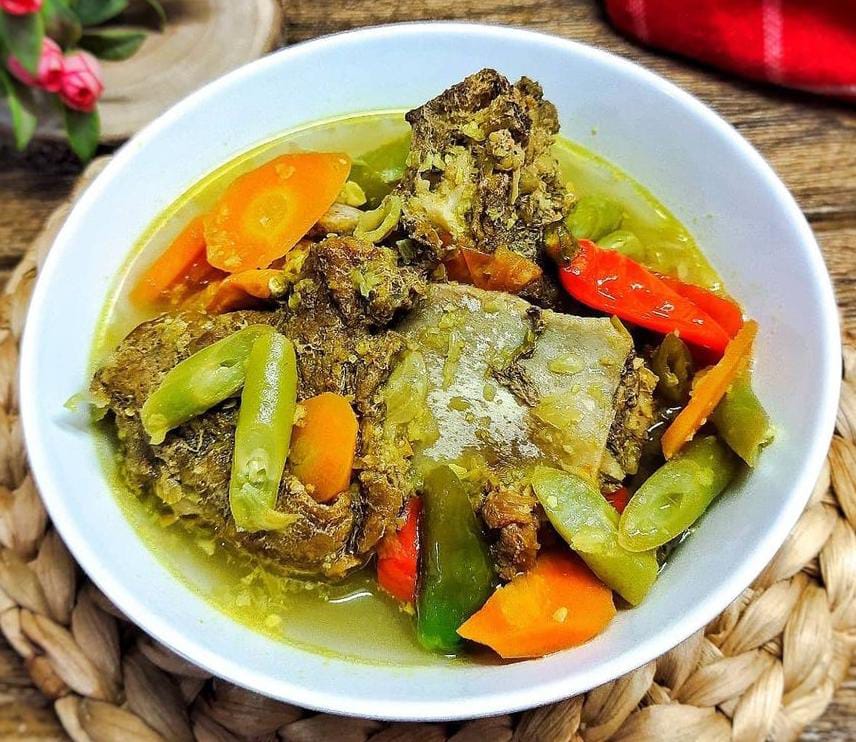 Bikin Ketagihan, Rahasia Masakan Garang Asam Iga Sapi yang Menggugah Selera