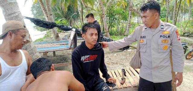 Sedang Mancing, 2 Remaja Kaur Terseret Ombak ke Tengah Laut, 1 Diantaranya Hilang