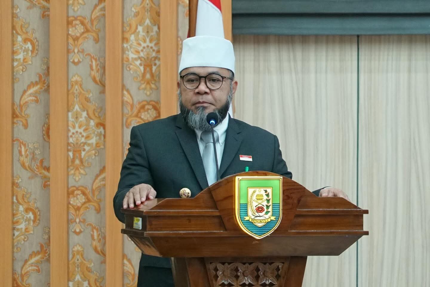 Gubernur Bengkulu Pastikan Gaji ke-13 ASN dan PPPK Cair Pekan Depan, Siapkan Anggaran Capai Rp60 Milliar 