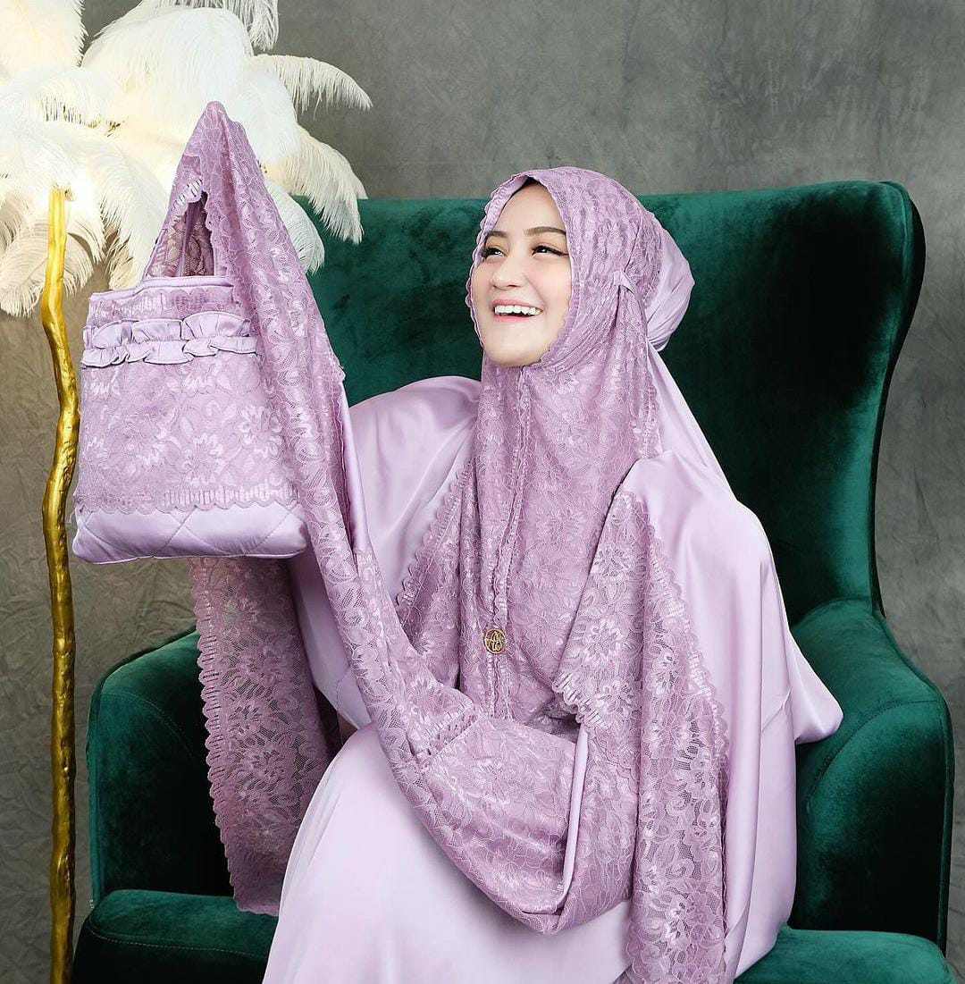 10 Tips Memilih Mukena Berbahan Adem, Nyaman dan Tidak Pudar, Pilihan Cocok untuk Tarawih