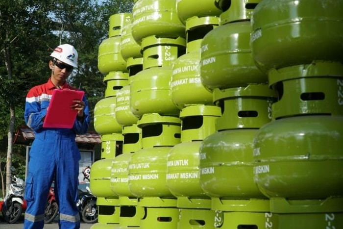 Penyaluran Gas Elpiji 3 Kilogram Makin Ketat, Pertamina Lakukan ...