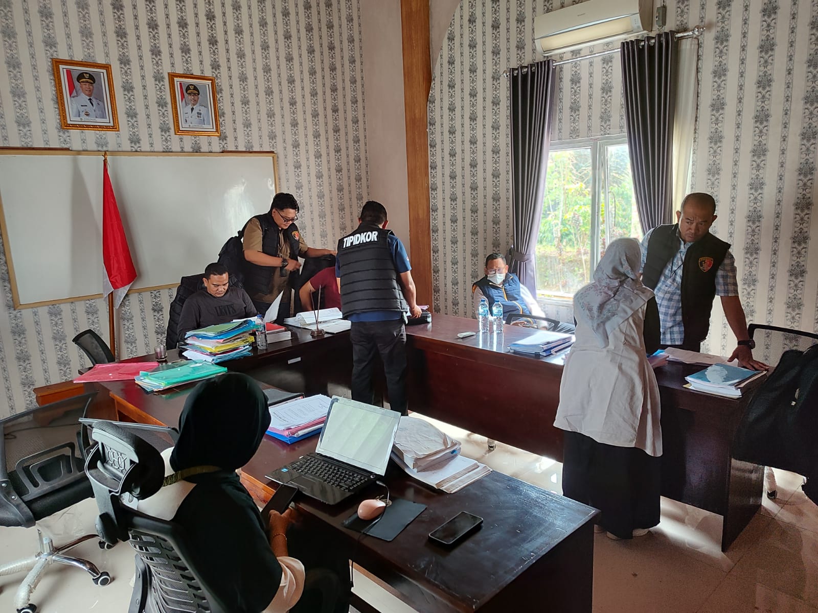 Dugaan Korupsi Rp6,2 Miliar, Tipidkor Polda Bengkulu Geledah 2 Dinas dan 4 Rumah Pejabat Kepahiang