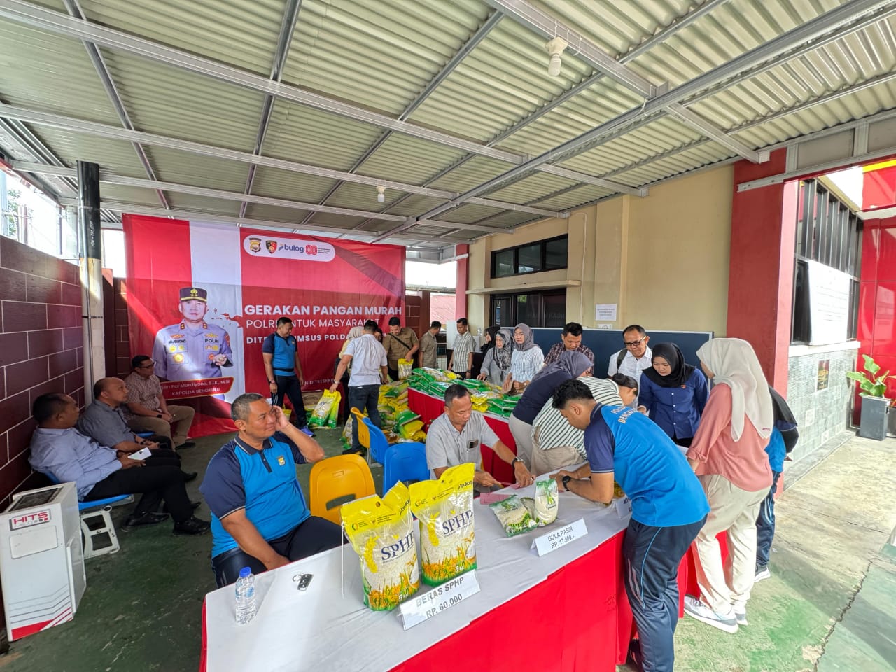 Gerakan Pangan Murah Ditreskrimsus Polda Bengkulu Diserbu Warga, Bahan Pokok Ludes dalam Hitungan Jam