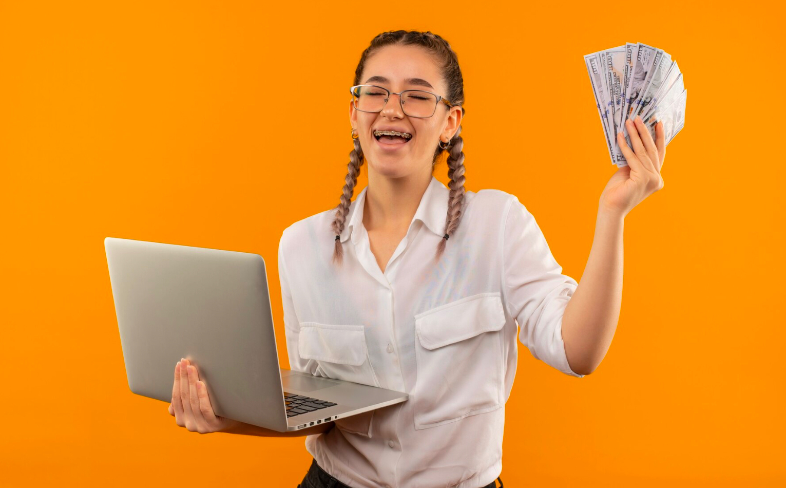 Gaji dari Internet: Benar-Benar Menguntungkan atau Cuma Mimpi?