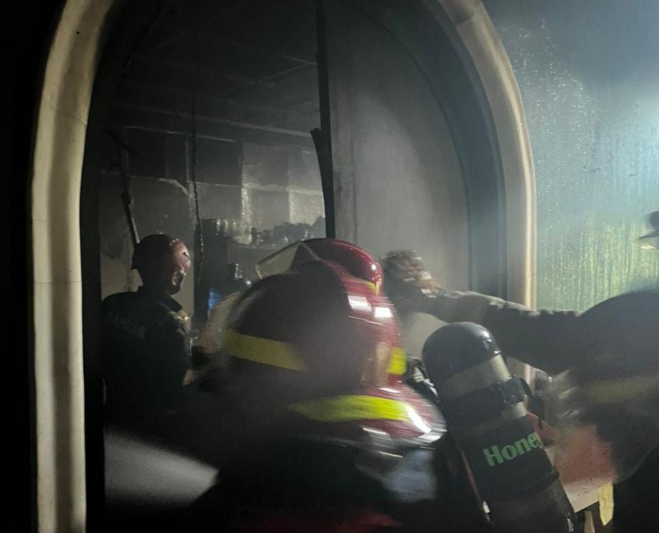 Restoran Kabayan Bengkulu Terbakar Hebat, Diduga Akibat Korsleting Listrik