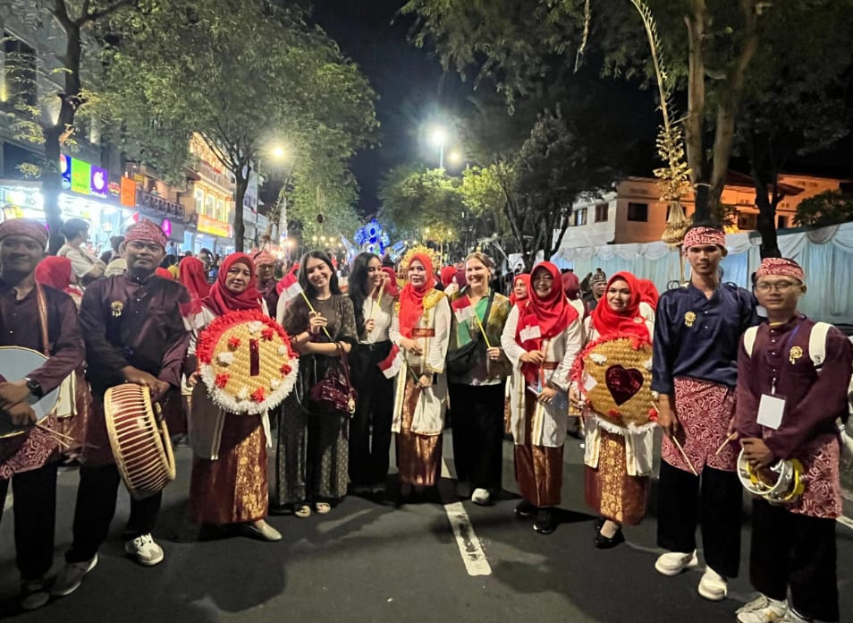 Bengkulu Guncang Malioboro, Karnaval Budaya Bikin Turis Ikut Bergoyang