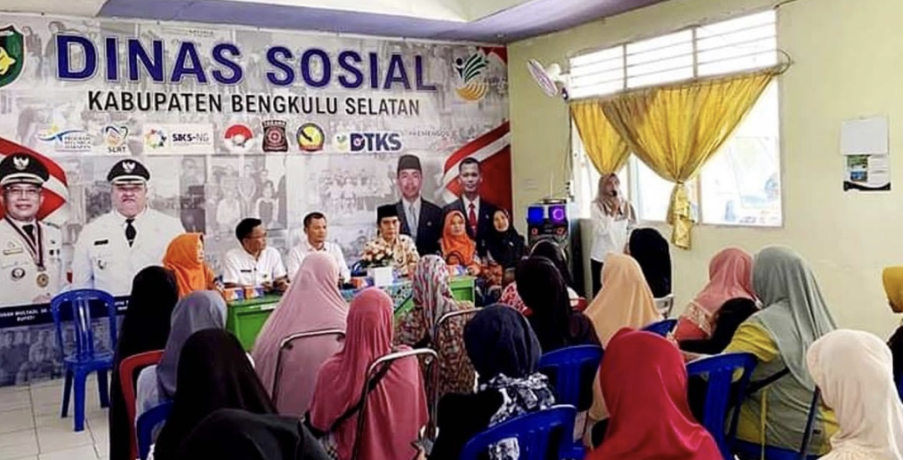 Janda Miskin di Bengkulu Selatan Dikumpulkan untuk Program Bantuan Sembako 2025