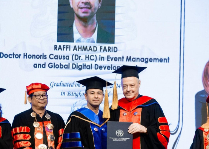 Usai Jalani Ibadah Umrah, Raffi Ahmad Raih Gelar Doktor Honoris Causa dari UIPM Thailand