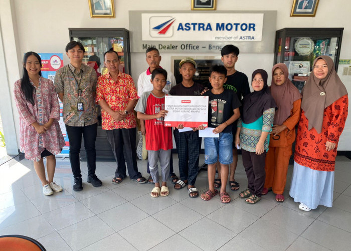 Sinergi Bagi Negeri: Astra Motor Bengkulu Berikan Beasiswa Pendidikan untuk Siswa Kurang Mampu