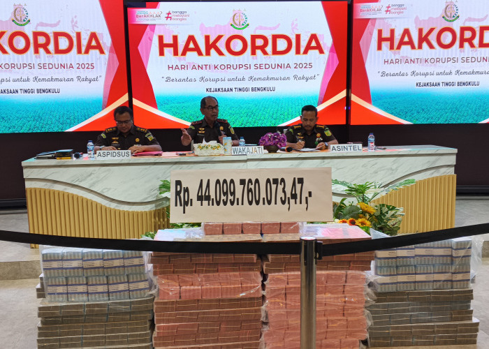 Pemulihan Aset Negara Capai Rp 1,4 Triliun, Kejati Bengkulu Tampilkan Bukti Uang Rp 44 Miliar
