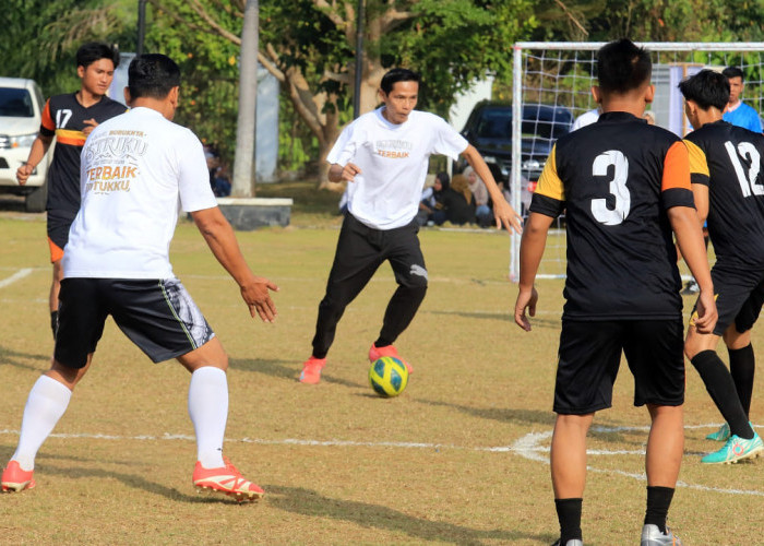 Bupati Kaur Gusril Pausi Buka Turnamen Mini Soccer Antar OPD, Diikuti 34 Tim