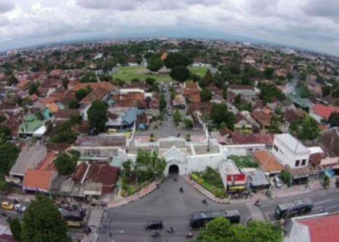 Meski Penguasa Mutlak di Yogyakarta, Sultan Hamengku Buwono X Dilarang Melintas Kawasan Ini