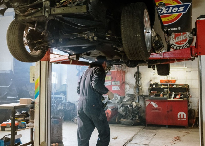 Berkendara Tak Lagi Nyaman? Begini Cara Mengetahui Kaki Kaki Mobil yang Ternyata Bermasalah
