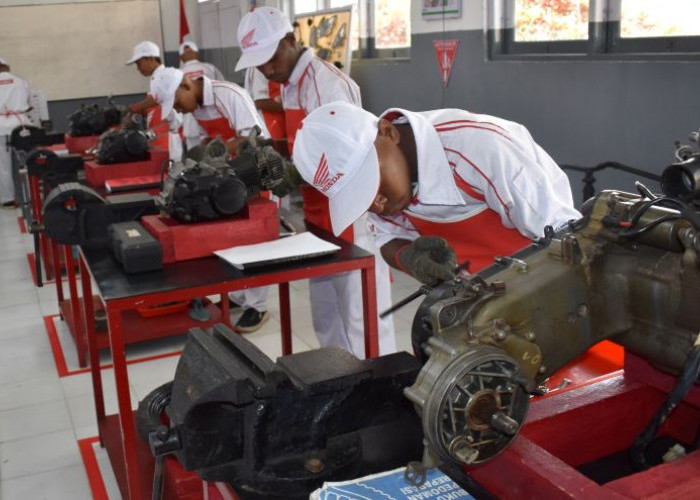 SMK Mitra Binaan Honda Tembus Papua Barat Daya, 90 Siswa Sorong Belajar Standar Industri