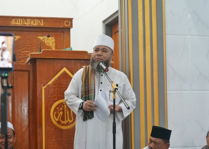 Safari Ramadan di Seluma, Gubernur Helmi Hasan Ajak Warga Makmurkan Masjid dan Jaga Persatuan