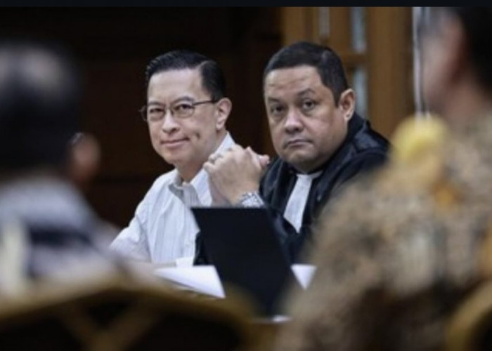 Tim Hukum Walk Out, Sidang Kasus Gula Tom Lembong Makin Memanas