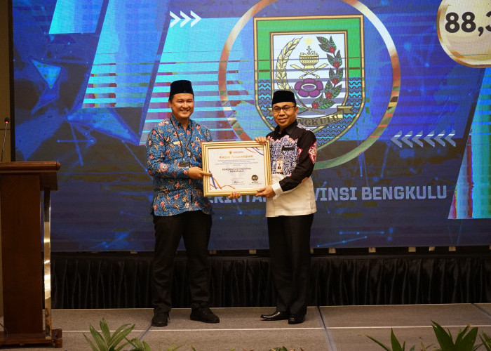 Pemprov Bengkulu Raih Penghargaan Ombudsman 2024, Buktikan Layanan Publik Berkualitas