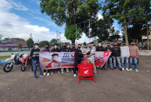 Dengan Motor Sport Penjelajah Honda CRF150L, Para Bikers Salurkan Bantuan Tong Sampah