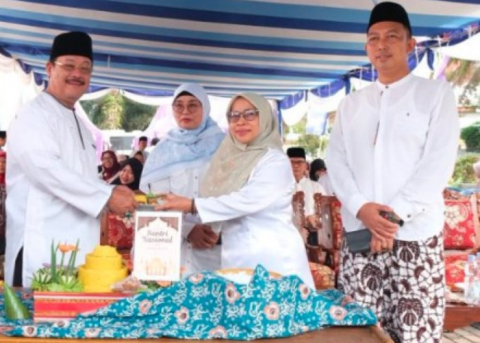 Iim Fahimah Apresiasi Syariah Expo dan Pawai Hari Santri UINFAS Bengkulu