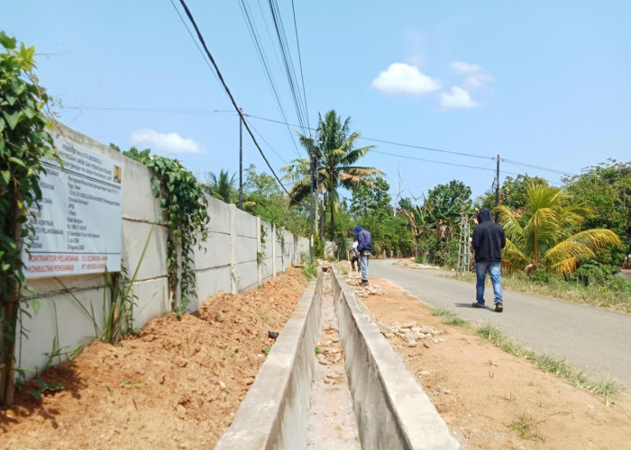 Pembangunan Drainase di RT 51 Pagar Dewa Disambut Baik, Warga Berharap Ada Kelanjutan