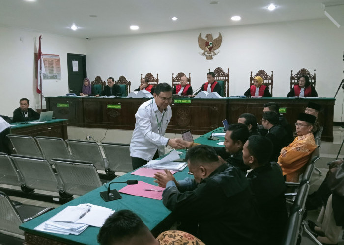Terungkap di Sidang Tipikor, Khairil Anwar Akui Setor Rp 100 Juta untuk Pemenangan Rohidin Mersyah di Pilkada 