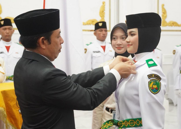 30 Paskibraka Kota Bengkulu Dikukuhkan, Dedy Wahyudi Titip Pesan Jelang 17 Agustus
