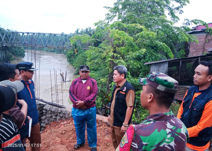 13 Rumah di Desa Lubuk Gedang Terancam Longsor, 2 Rumah Sudah Rusak Berat