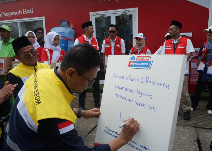 Pastikan Stok BBM Aman Selama Mudik, Wakil Menteri ESDM Kunjungi Rest Area 379 A Batang-Semarang