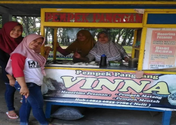 Pempek Panggang Taman Remaja, Kuliner yang Melegenda di Kota Bengkulu Sejak Tahun 1980-an